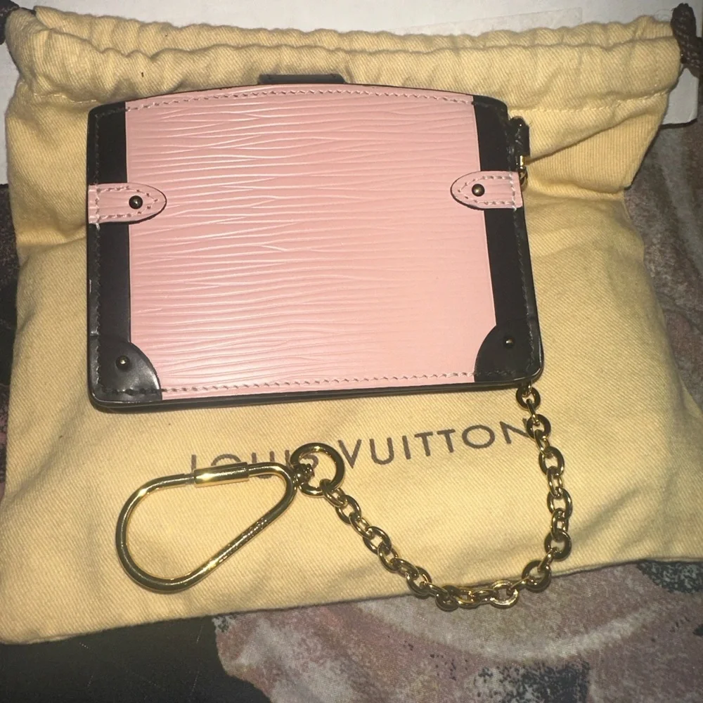 🎀 Louis Vuitton Rose Ballerine Epi Trunk multi cartes - Picture 13 of 15